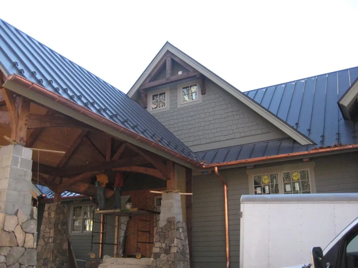 Craftsman Roofing team delivering quality roofing work in Roebuck
